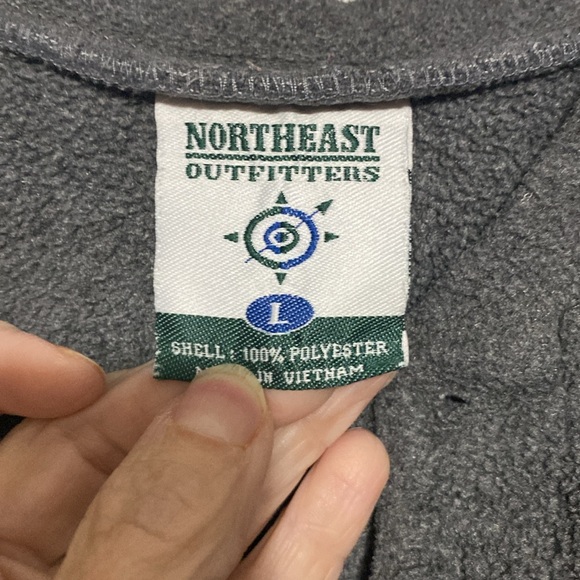 Fleece pullover - Picture 2 of 2